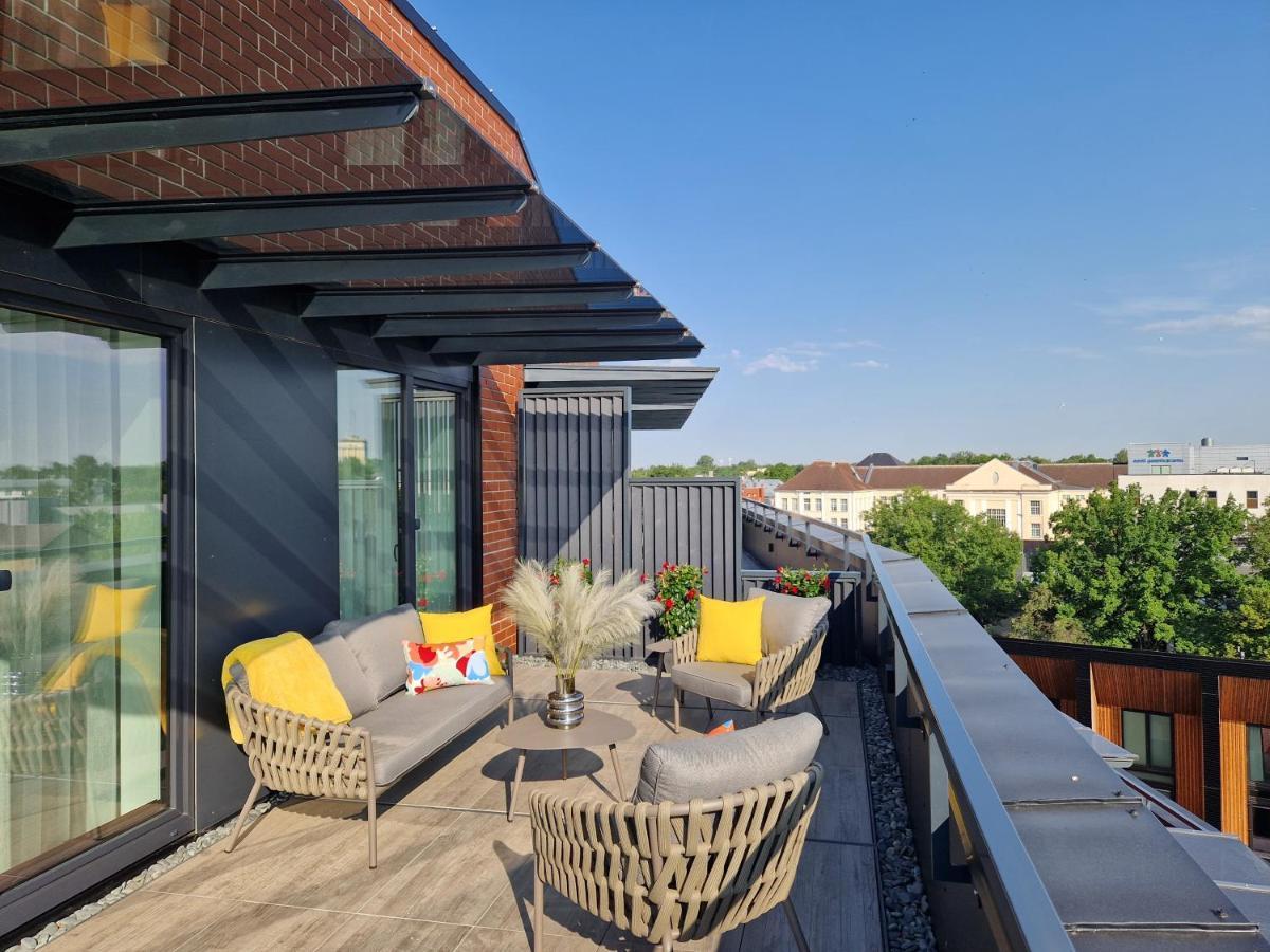 Artisa Riia Str 20A Luxury 2Br Penthouse Apartment 塔尔图 外观 照片